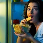 Causes of increased appetite before menstruation